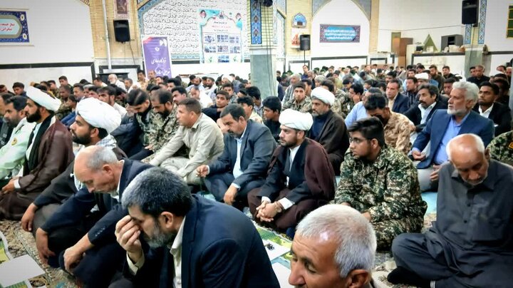 تصاویر/ اقامه نماز جمعه شهر فهرج