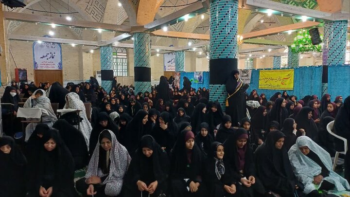 تصاویر/ اقامه نماز جمعه شهر انار