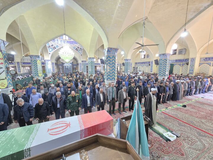 تصاویر/ برگزاری نماز جمعه شهرستان بهاباد