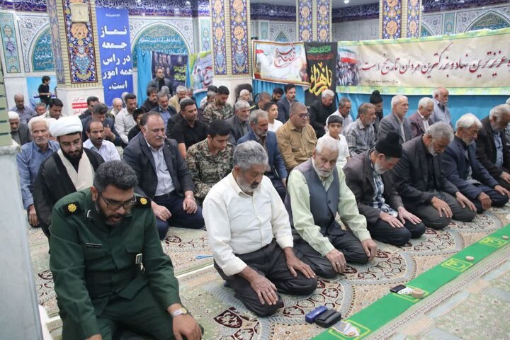 تصاویر/ اقامه نماز جمعه شهر پاریز