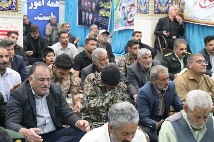 تصاویر/ اقامه نماز جمعه شهر پاریز