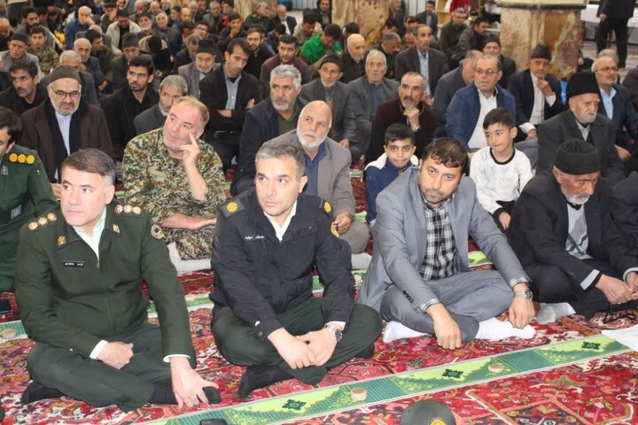 نماز جمعه بوشهر به روایت تصویر