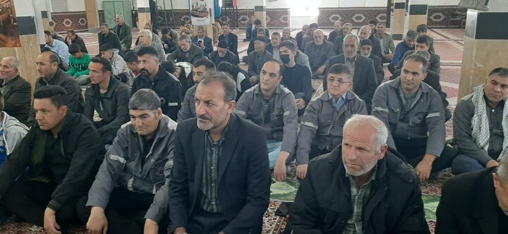 نماز جمعه دندی به روایت تصویر