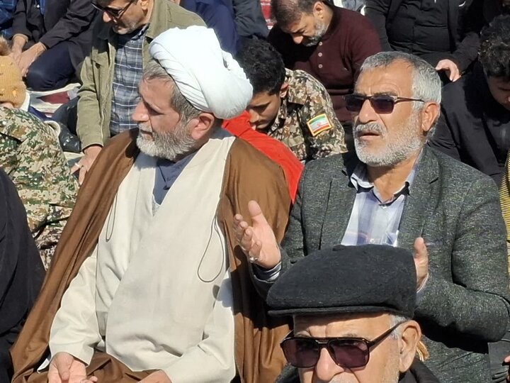 تصاویر/ نماز عبادی سیاسی نمازجمعه آران و بیدگل