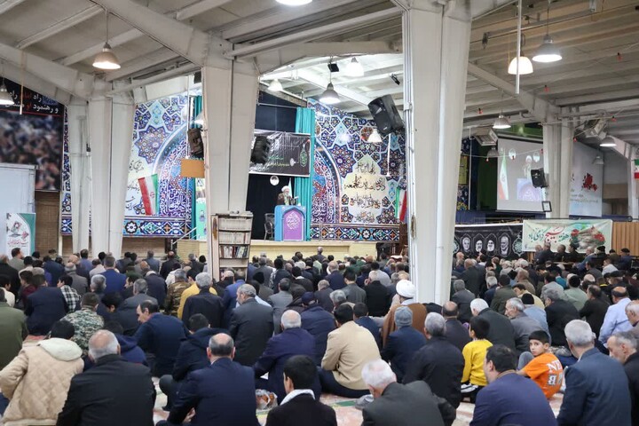 نماز جمعه مرند به روایت تصویر