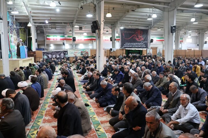 نماز جمعه مرند به روایت تصویر