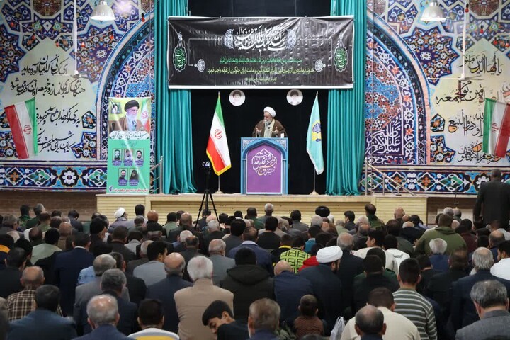 نماز جمعه مرند به روایت تصویر