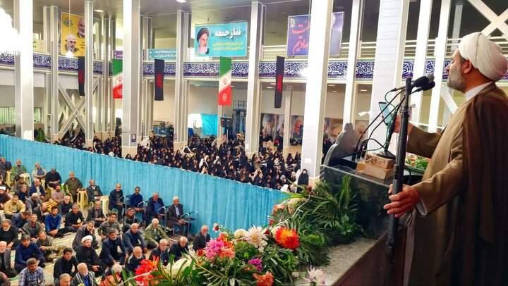 تصاویر/ اقامه نماز جمعه شهر رابر