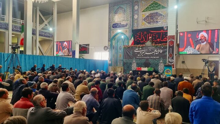 تصاویر/ اقامه نماز جمعه شهر رابر