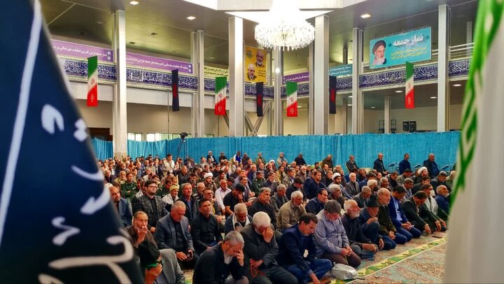 تصاویر/ اقامه نماز جمعه شهر رابر