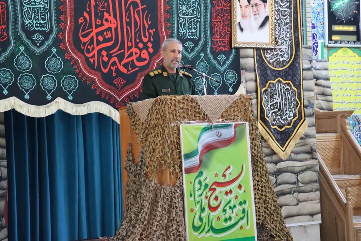 نماز جمعه میانه به روایت تصویر