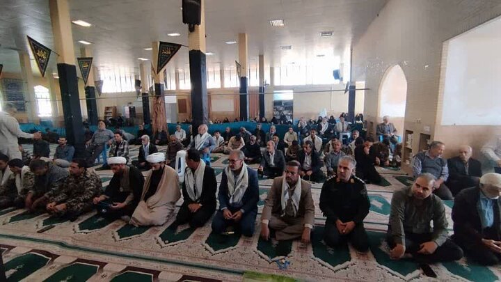 تصاویر/ اقامه نماز جمعه شهر بلورد