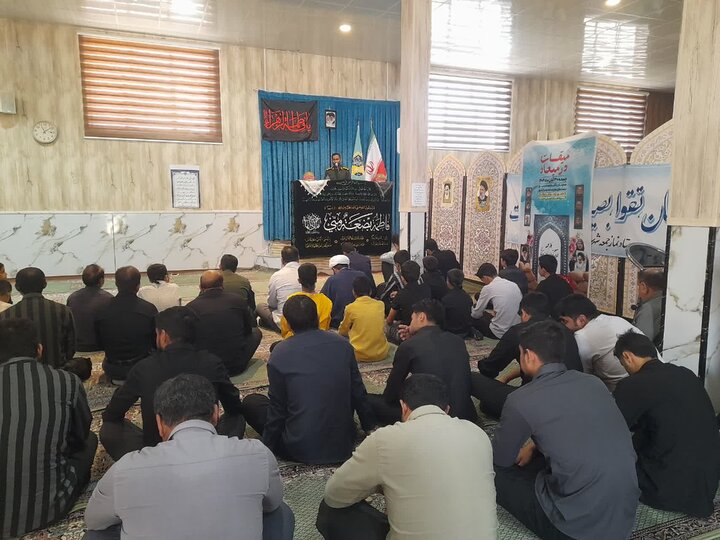 تصاویر/ اقامه نماز جمعه شهر منوجان