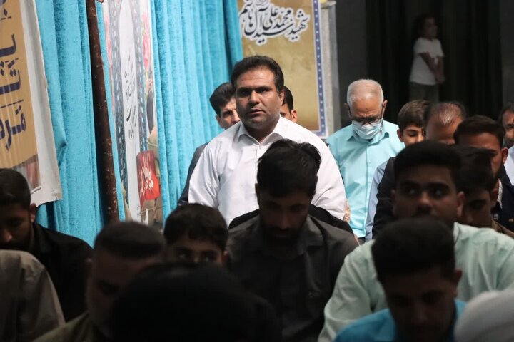 تصاویر/ اقامه نماز جمعه شهر قلعه‌گنج