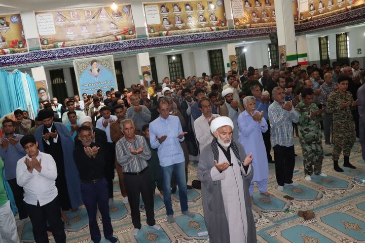 تصاویر/ اقامه نماز جمعه شهر قلعه‌گنج