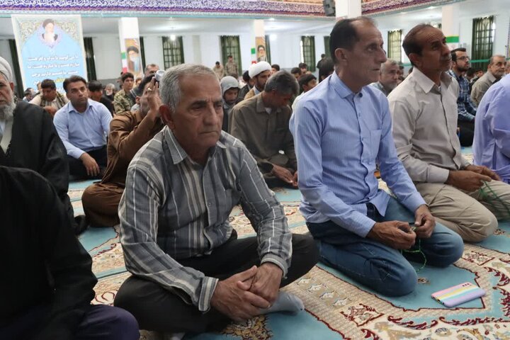 تصاویر/ اقامه نماز جمعه شهر قلعه‌گنج