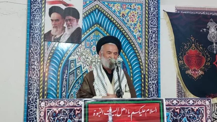 تصاویر/ اقامه نماز جمعه بخش بسطام