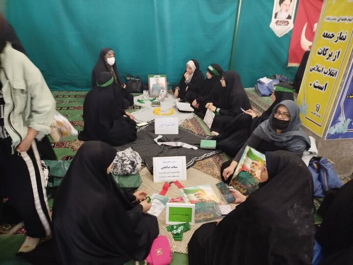 تصاویر/حضور پایگاه‌های بسیج  خواهران شهرستان ساوه در مصلی امام علی (ع)