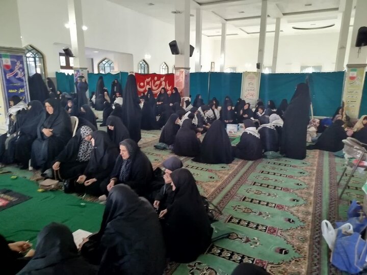 تصاویر/حضور پایگاه‌های بسیج  خواهران شهرستان ساوه در مصلی امام علی (ع)