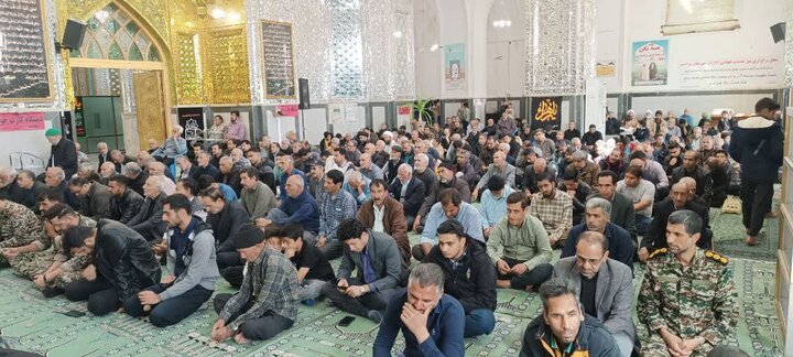 تصاویر/ اقامه نماز جمعه شهر بردسیر