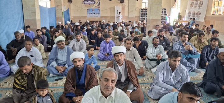 تصاویر/ اقامه نماز جمعه شهر جازموریان