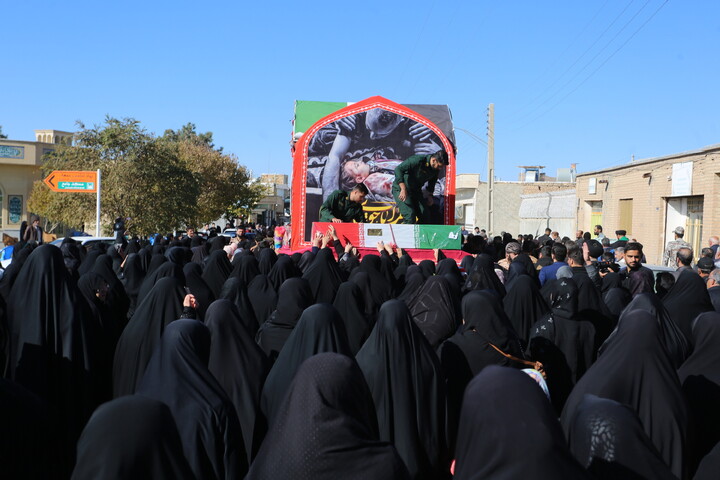 تصاویر/ استقبال مردم شهرهای تودشک و کوهپایه از کاروان اهالی بهشت