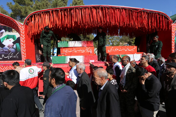 تصاویر/ استقبال مردم شهرهای تودشک و کوهپایه از کاروان اهالی بهشت