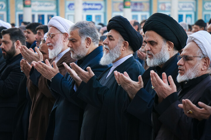 تصاویر/ نماز باران در مسجد مقدس جمکران