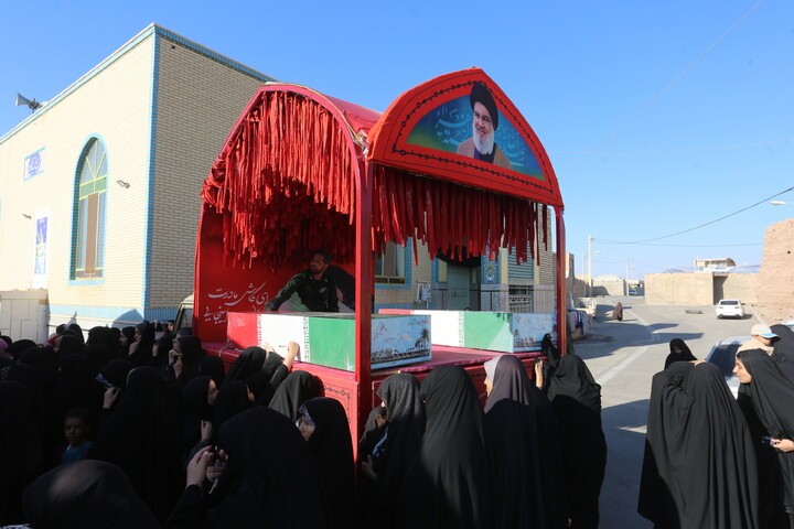 تصاویر/ آیین استقبال مردم شهر هرند از کاروان اهالی بهشت