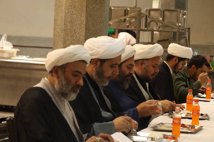 নিষ্ঠাবান ও পরিশ্রমী তালেব ইলম কখনোই নিজের নির্বাচনের জন্য অনুতপ্ত হয় না