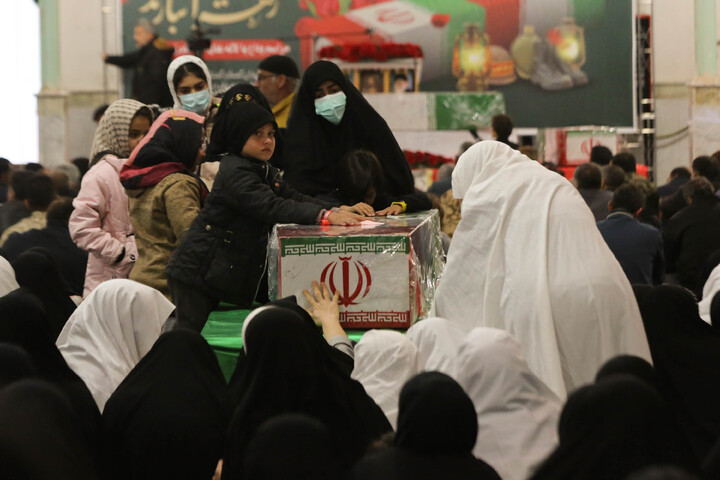 تصاویر/مردم شهیدپرور شهر ورزنه میزبان کاروان اهالی بهشت