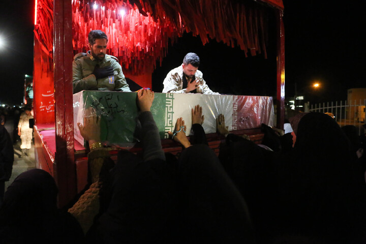 تصاویر/مردم شهیدپرور شهر ورزنه میزبان کاروان اهالی بهشت