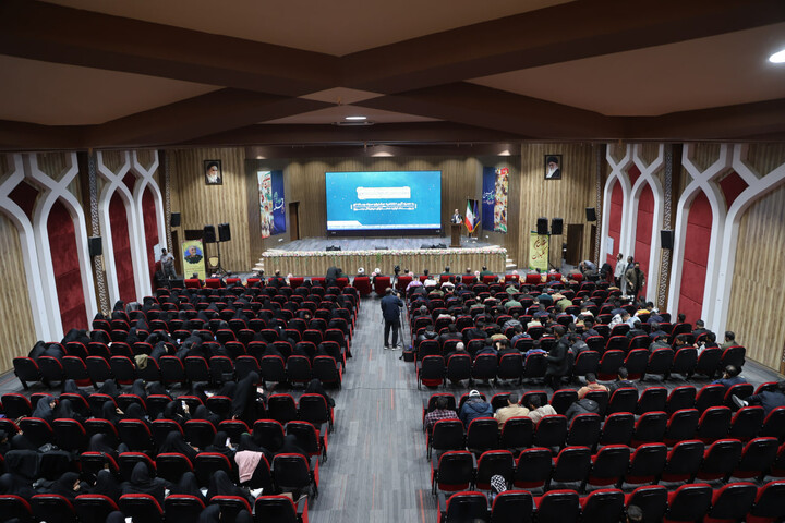 تصاویر / گردهمایی بزرگ فعالان فضای مجازی بسیج استان همدان