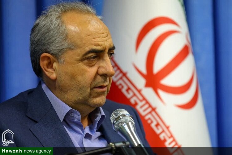 بسیج تبلور حضور آگاهانه مردم در عرصه‌های استقلال و پیشرفت کشور است