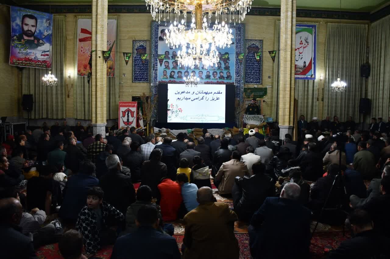 تصاویر/ یادواره ۳۰ شهید روستای قوروق شهرستان خوی