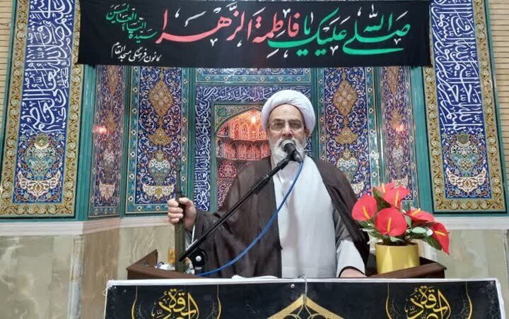 تعظیم شعائر فاطمی و تفکر بسیجی، سدّی محکم در برابر توطئه‌های دشمنان است