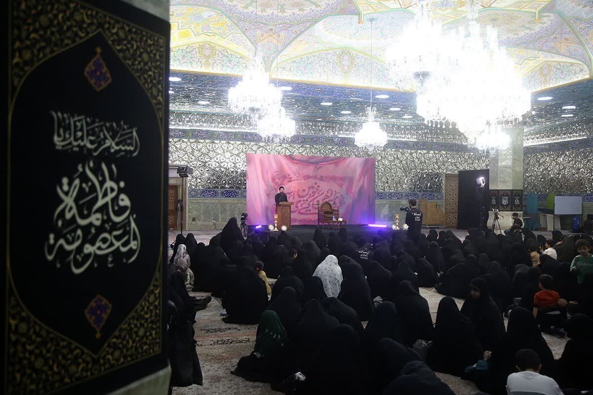 بوی پیراهن یوسف در حرم بانوی کرامت | خونخواهی حضرت مادر با پیراهن فرزند