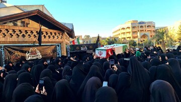 حضور پیکر شهید گمنام در جامعه‌الزهرا (س) همزمان با ایام شهادت حضرت زهرا (س)