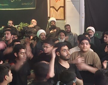 اجتماع بزرگ دانش‌آموزان مکتب فاطمی با عنوان «طلایه‌داران فاطمی» در اهواز + تصاویر