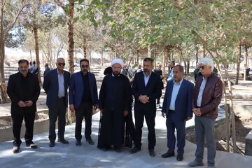 تصاویر/ بازدید امام جمعه اشکذر از روند آماده‌سازی پارک بزرگ خلیلی شهر مجومرد