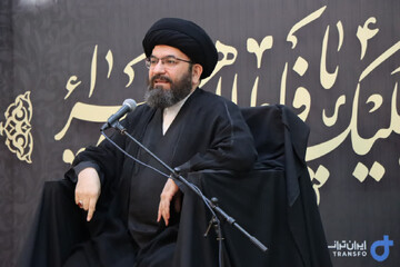 تصاویر| مراسم روضه ایام شهادت صدیقه‌ طاهره‌ در شرکت ایران ترانسفو زنجان