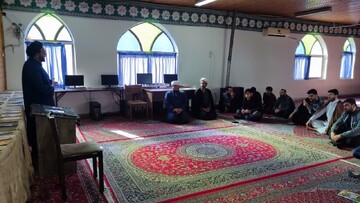 رونمایی از دو اثر پژوهشی در مدرسه علمیه علی بن ابی طالب (ع) سفیران هدایت تالش