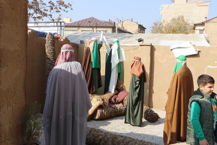 تصاویر/ نمایشگاه کوچه های بنی هاشم ارومیه