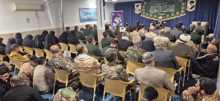 تصاویر / دیدار جمعی از بسیجیان با امام جمعه شهرستان آبیک