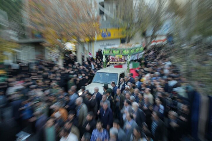 تصاویر/ استقبال مردم شهرستان های ازنا و الیگودرز از شهدای گمنام