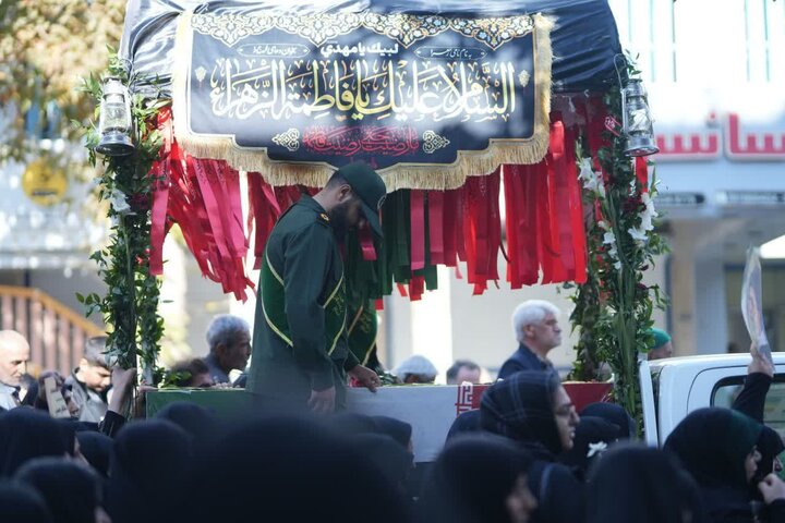 تصاویر/ استقبال مردم شهرستان های ازنا و الیگودرز از شهدای گمنام