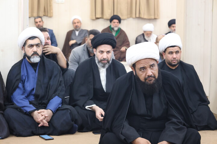 مراسم روضه حضرت زهرا‌(س) به میزبانی آیت‌الله موسوی جزایری