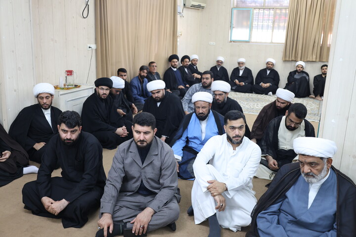 مراسم روضه حضرت زهرا‌(س) به میزبانی آیت‌الله موسوی جزایری