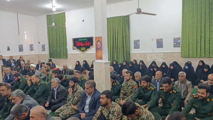 تصاویر/دیدار جمعی از بسیجیان پلدختر با نماینده ولی فقیه در لرستان