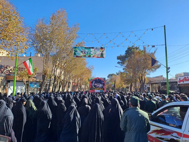 تشییع شهدای گمنام در شهرستان نایین